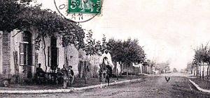 2892- Descartes - Rue des Ecoles2